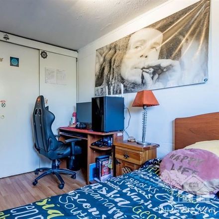 Rent this 3 bed apartment on Pamplona 5439 in 822 0093 Provincia de Cordillera, Chile