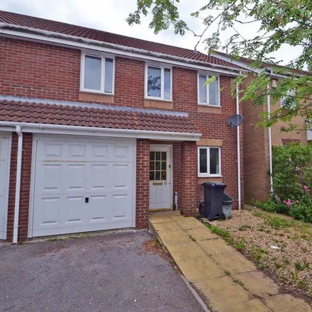 Rent this 3 bed duplex on French Close in Nailsea, BS48 1HY