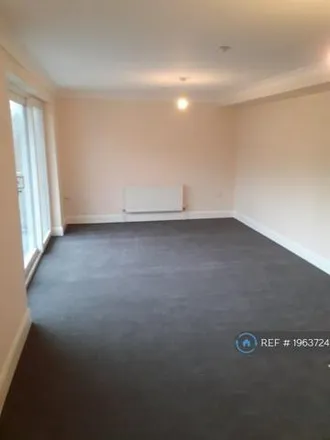 Image 3 - Shaw Close, Hastings, TN35 5PL, United Kingdom - Apartment for rent