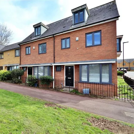 Rent this 4 bed house on Wodell Drive in Wolverton, MK12 5FT