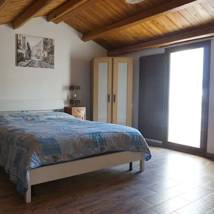 Rent this 2 bed house on Istituto Comprensivo Di Scuola Materna Elementare E Media Di Badolato in Viale Aldo Moro, 88060 Badolato CZ