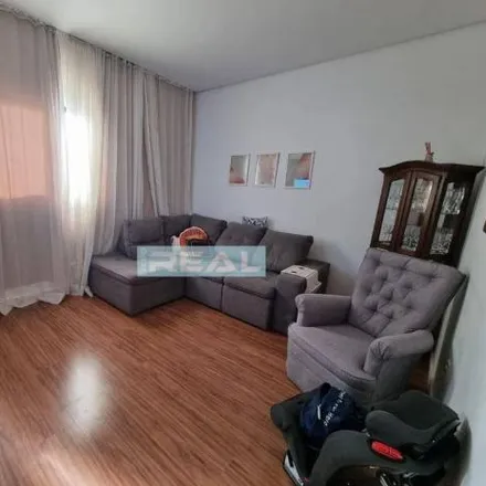 Buy this 3 bed house on Rua Luiz Argenton in São Carlos, Sumaré - SP