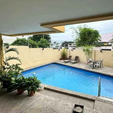 Buy this 3 bed apartment on Ginnata 1310 in 090507, Guayaquil