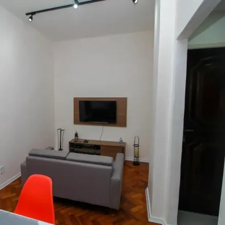 Rent this 1 bed apartment on Beneficência Portuguesa in Rua Benjamin Constant, Glória