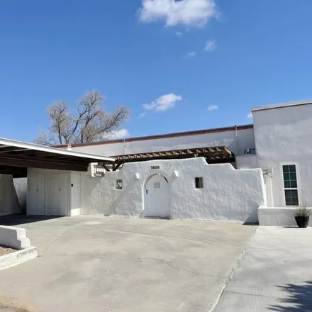 Buy this 3 bed house on 452 Western Drive in Rio Communities, NM 87002