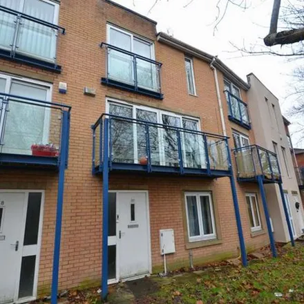 Image 5 - Royce Road, Manchester, M15 5GP, United Kingdom - Townhouse for rent