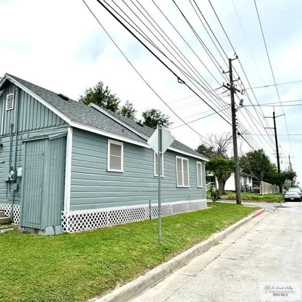 Image 5 - 1018 East 5th Street, Brownsville, TX 78520, USA - House for sale