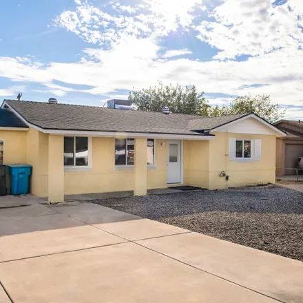 Buy this 3 bed house on 4319 West Weldon Avenue in Phoenix, AZ 85031