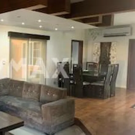 Rent this 4 bed house on unnamed road in Alcalá, 22120 Tijuana