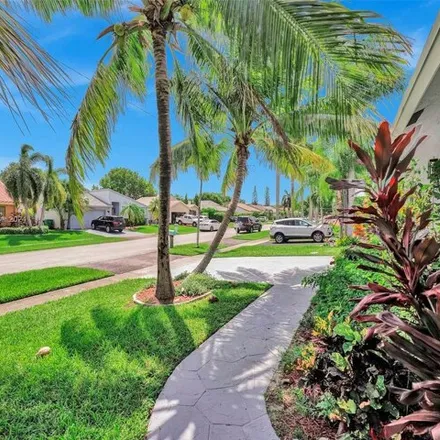 Image 6 - 714 Southeast 3rd Lane, Dania Beach, FL 33004, USA - House for rent
