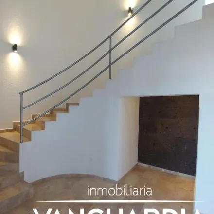 Buy this 4 bed house on Calle Cumbres De Tancitaro in Cumbres del Cimatario, 76090
