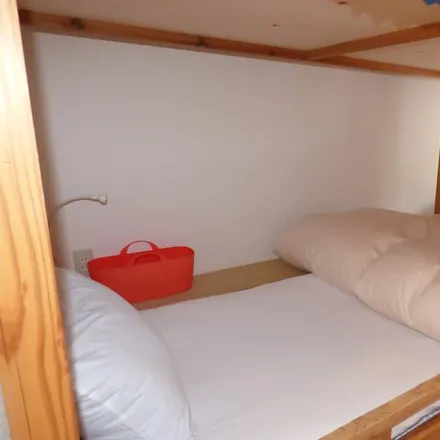 Rent this studio house on 157 Tanakaooi-Cho