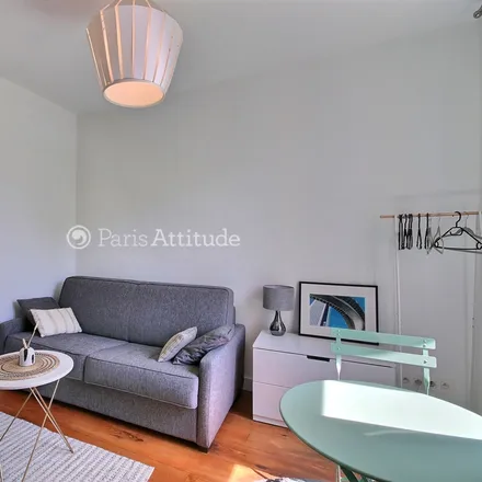 Image 7 - 26 Villa Saint-Michel, 75018 Paris, France - Apartment for rent