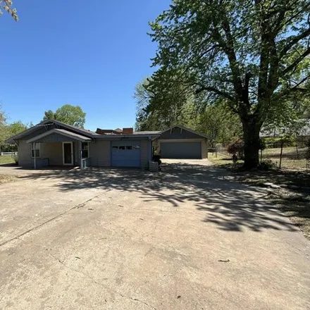 Buy this 4 bed house on Westwood Road in Enid, OK 73703