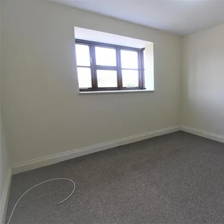 Image 7 - Mead Path, Chelmsford, CM2 9XL, United Kingdom - Apartment for rent