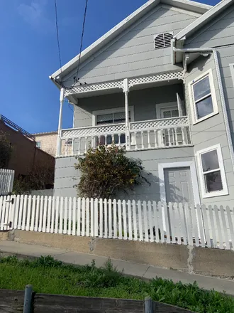 Rent this studio house on 824 1st ave