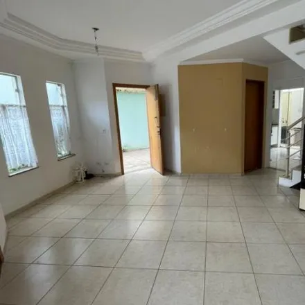 Buy this 3 bed house on Avenida Salim Elias Bacach in Vila Oliveira, Mogi das Cruzes - SP