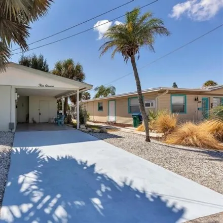 Buy this 2 bed house on 423 63rd Street in Holmes Beach, Manatee County
