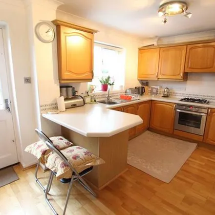 Rent this 3 bed apartment on Bloomfield Close in Knaphill, GU21 2BL