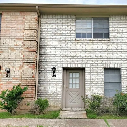 Rent this 2 bed townhouse on 3806 Laurel Avenue in Caldwood, Beaumont