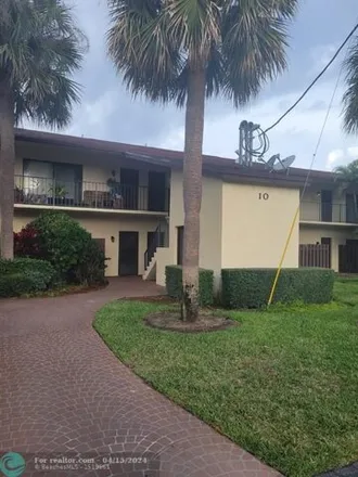 Buy this 1 bed condo on 2109 Colonial Road in Fort Pierce, FL 34950