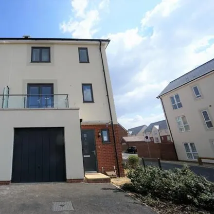 Image 1 - 30 Slade Baker Way, Bristol, BS16 1QT, United Kingdom - Townhouse for rent