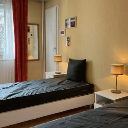 Image 5 - 50 Avenue de Chartreuse, 38240 Meylan, France - Apartment for rent