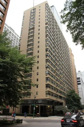 Rent this 1 bed condo on 850 North Dewitt Place in Chicago, IL 60611