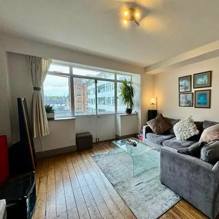 Rent this 2 bed room on Upper Richmond Road in London, SW15 6SP