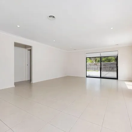 Rent this 4 bed apartment on Bimberry Circuit in Clyde VIC 3978, Australia