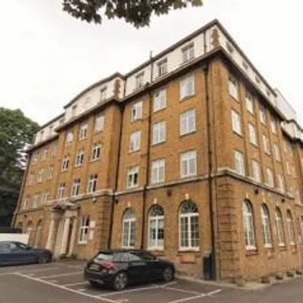 Rent this 3 bed apartment on Woodland Heights in Vanbrugh Hill, London