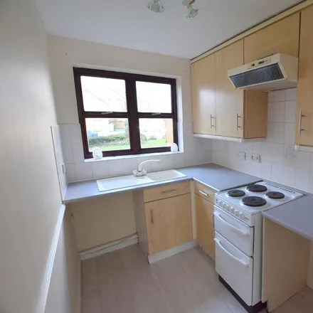 Image 2 - Templemead, Witham, CM8 2DF, United Kingdom - Apartment for rent