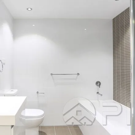 Image 6 - Mahroot Street, Botany NSW 2019, Australia - Apartment for rent