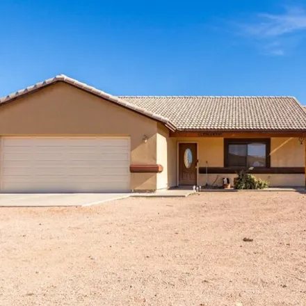 Buy this 3 bed house on 2525 East 2nd Avenue in Apache Junction, AZ 85119