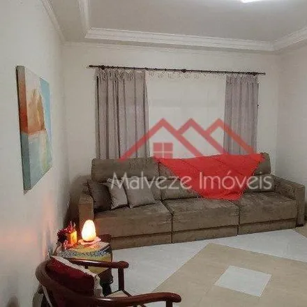 Buy this 3 bed house on Rua Paulo Di Favari in Rudge Ramos, São Bernardo do Campo - SP