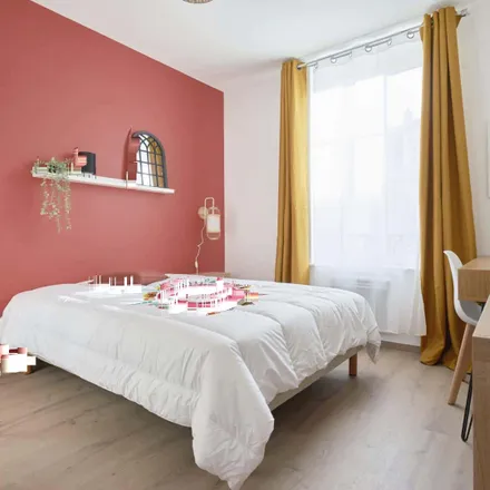 Rent this 2 bed room on 34 Rue Vauban in 54100 Nancy, France