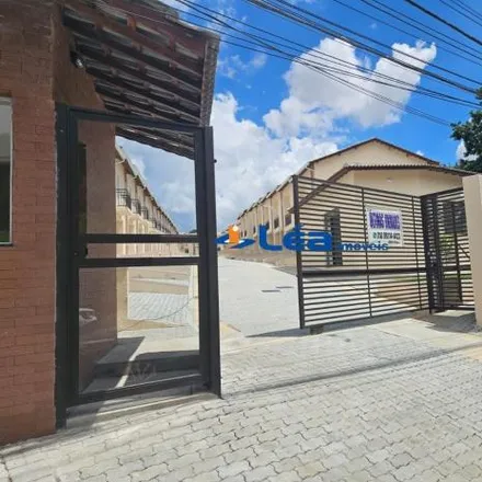 Buy this 2 bed house on Avenida Deputado Castro de Carvalho in Jardim Áurea, Poá - SP