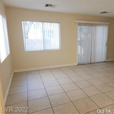 Image 3 - 3339 Dragon Fly Street, North Las Vegas, NV 89032, USA - Townhouse for rent