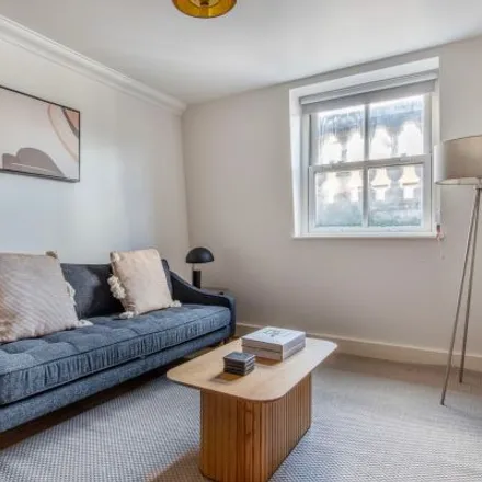 Rent this 2 bed apartment on 160-164 Earl's Court Road in London, SW5 9RF