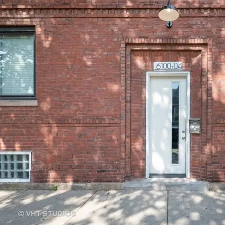 Image 8 - 6100-6104 North Paulina Street, Chicago, IL 60660, USA - House for sale