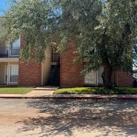 Rent this 2 bed condo on University Hill Condominiums in 1402 Westheimer Road, Abilene