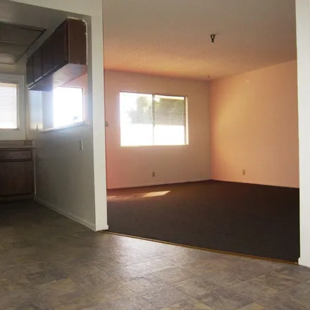 Image 7 - 12963 Jefferson Avenue, Hawthorne, CA 90250, USA - Apartment for rent