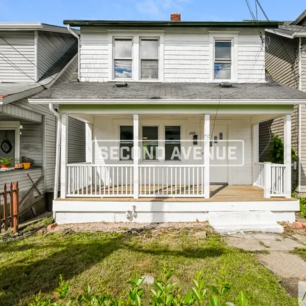 Rent this 3 bed house on 1924 Grandview Ave