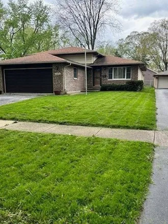 Buy this 3 bed house on 22444 Lawndale Avenue in Richton Park, Rich Township