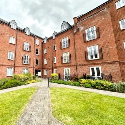 Rent this 2 bed apartment on Cherwell Court in Banbury, OX16 5DW