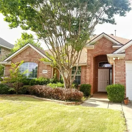 Rent this 4 bed house on 5919 Logan Drive in Plano, TX 75094