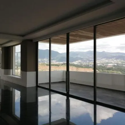 Image 2 - Paseo Interlomas, Avenida Club de Golf Lomas, Colonia Bosque Real, 52760 Interlomas, MEX, Mexico - Apartment for sale