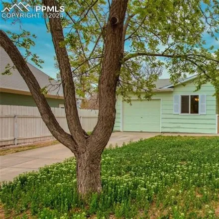 Buy this 2 bed house on 872 Barr Avenue in Cañon City, CO 81212