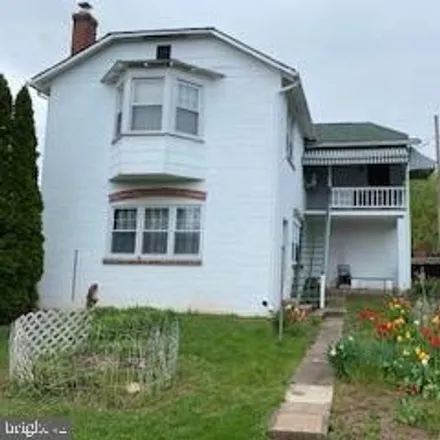 Image 1 - 278 Green Alley, Perkiomen Place, East Greenville, PA 18041, USA - House for sale