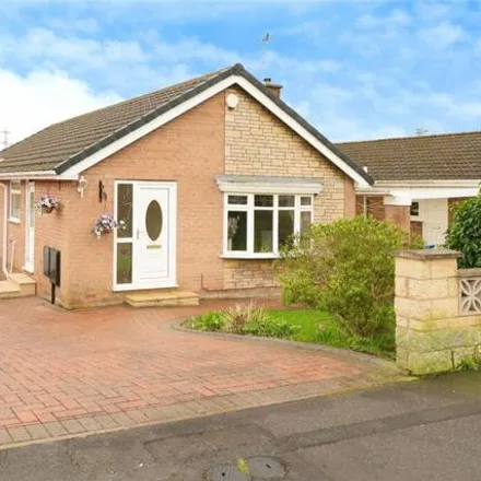 Buy this 3 bed house on Clarendon Road in Inkersall Green, S43 3EH